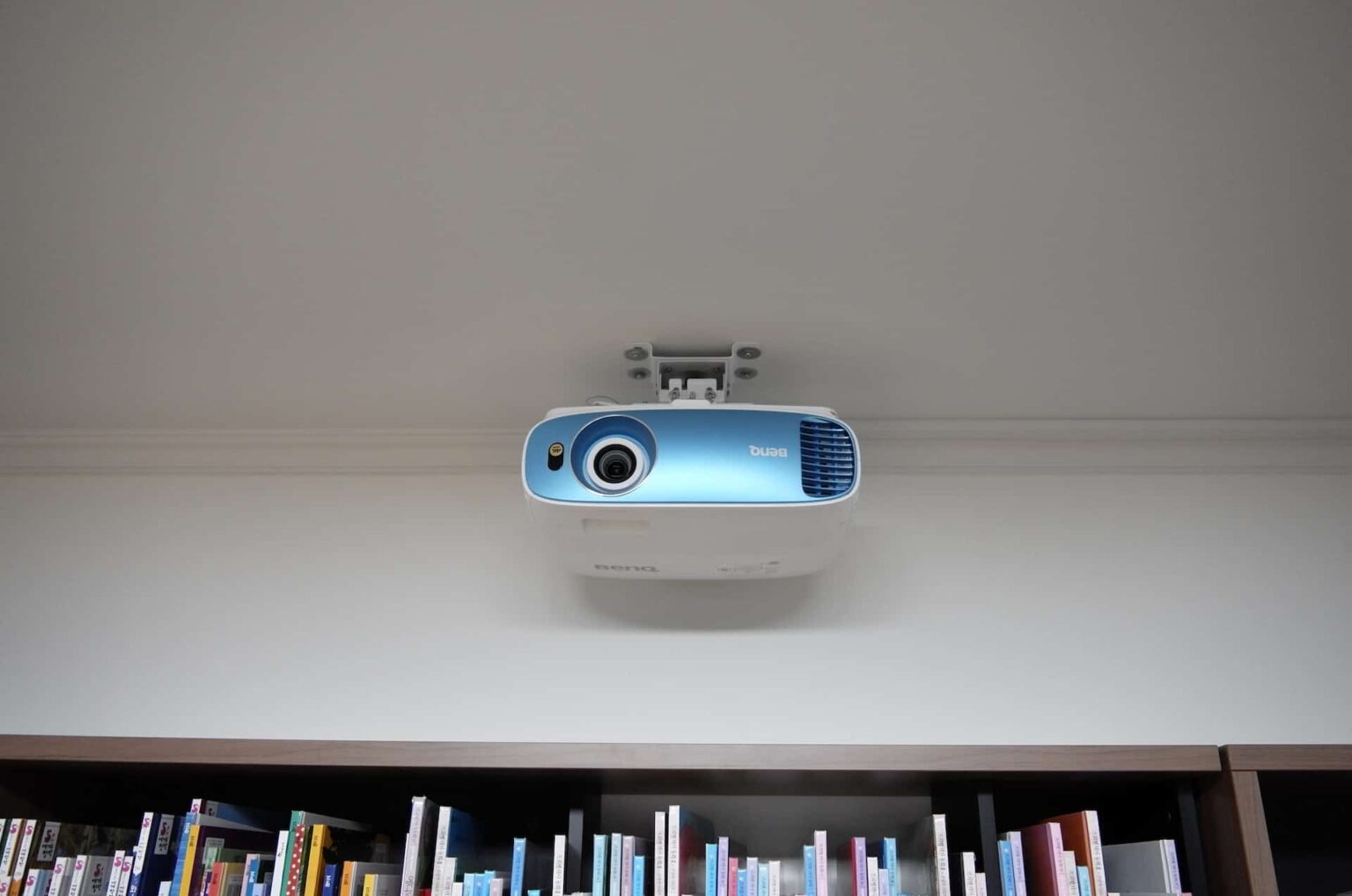 How To Adjust Benq Projector To Fit Screen